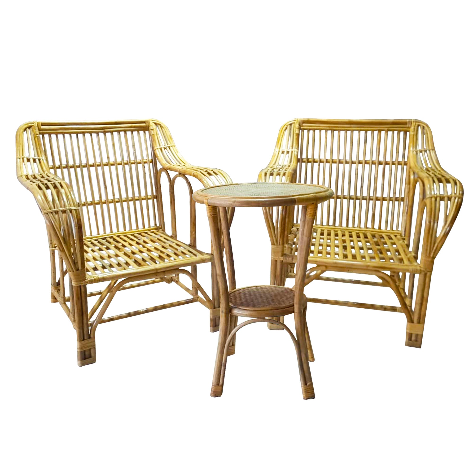 IRA Resorts Chair Set with Table