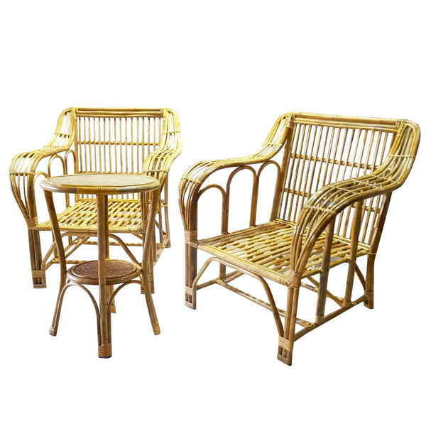 IRA Resorts Chair Set with Table